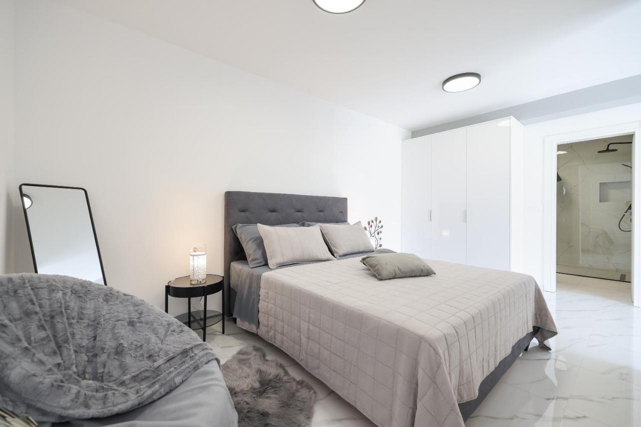 Studio Apartman Natale Zadar Exterior photo
