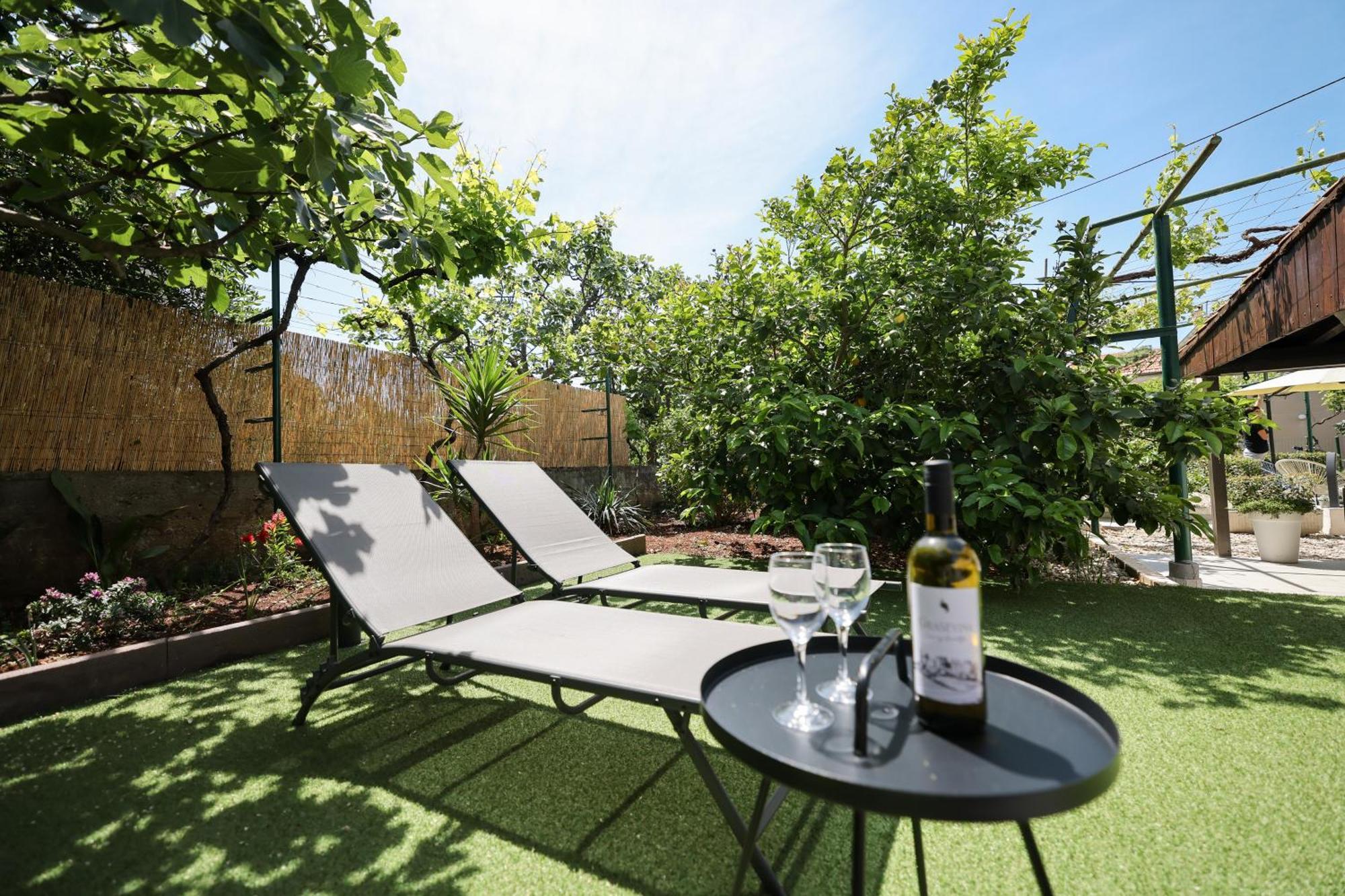 Studio Apartman Natale Zadar Exterior photo